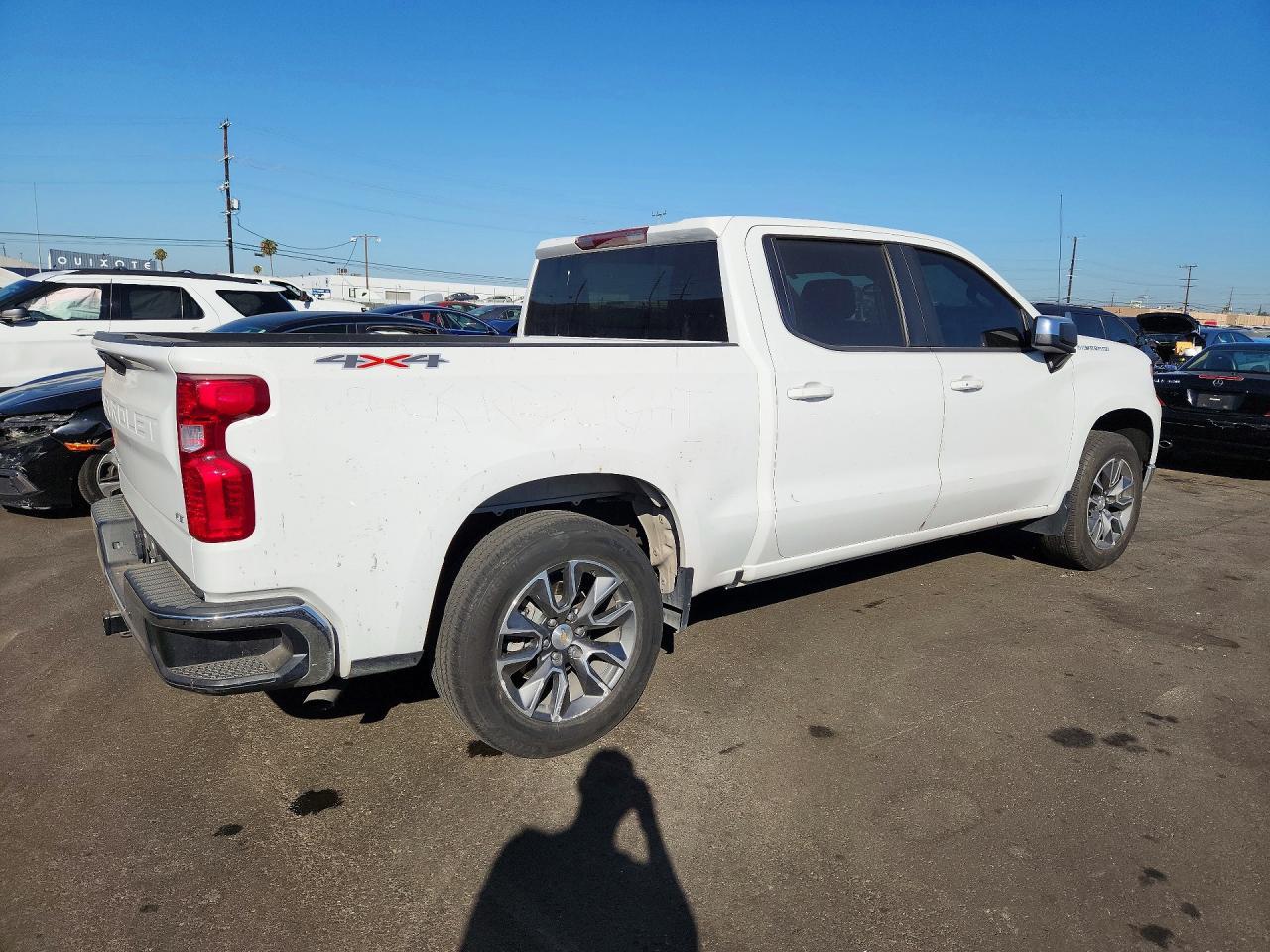 2023 Chevrolet Silverado K1500 Lt-L - Фото 3