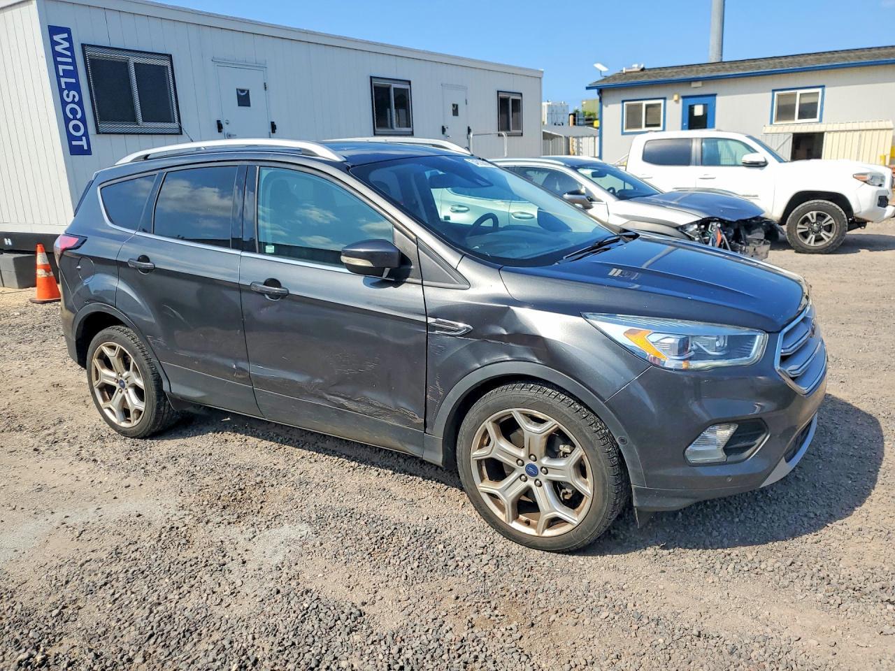 2018 Ford Escape Titanium - Image 4