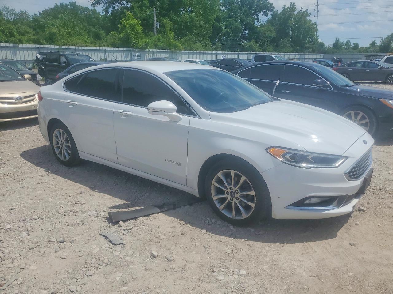 2017 Ford Fusion Se Hybrid - Image 4