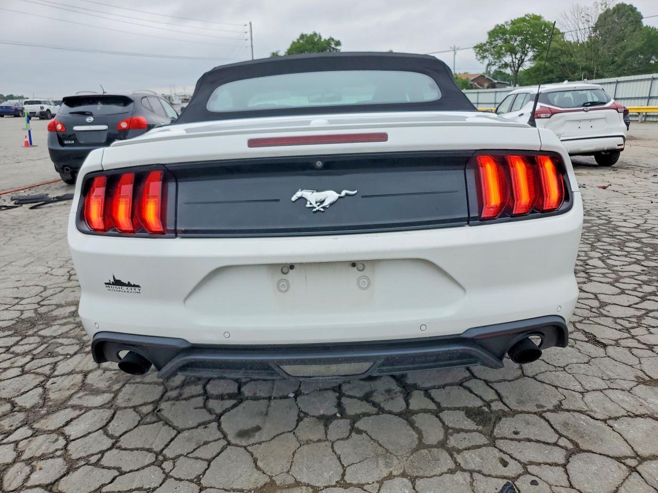 2018 Ford Mustang - Фото 6