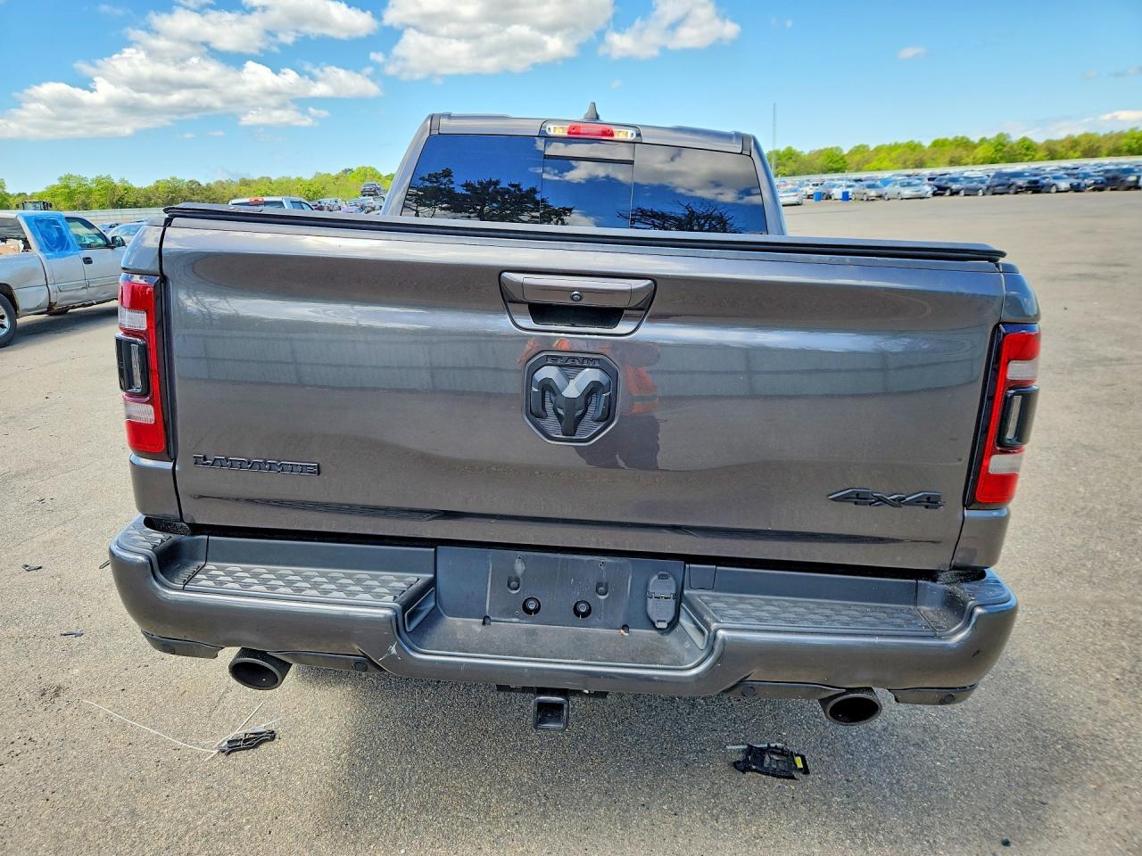 2022 Ram 1500 Laramie - Фото 6