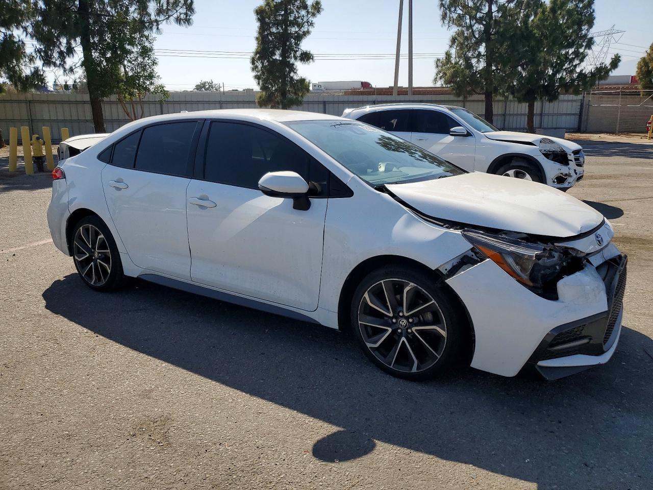 2021 Toyota Corolla Se - Фото 4