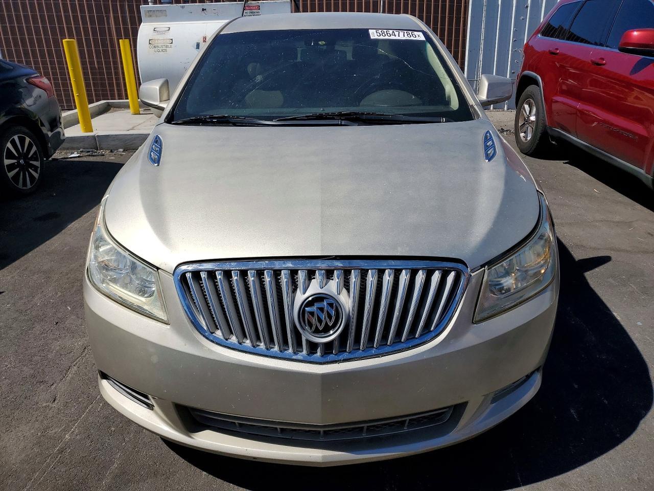 2010 Buick Lacrosse Cx - Image 5