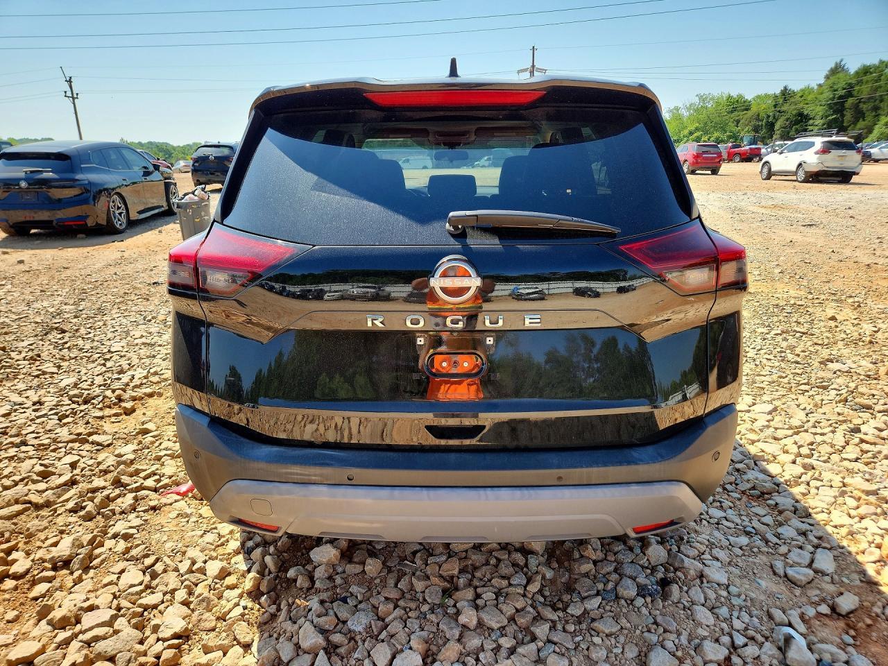 2022 Nissan Rogue S - Image 6