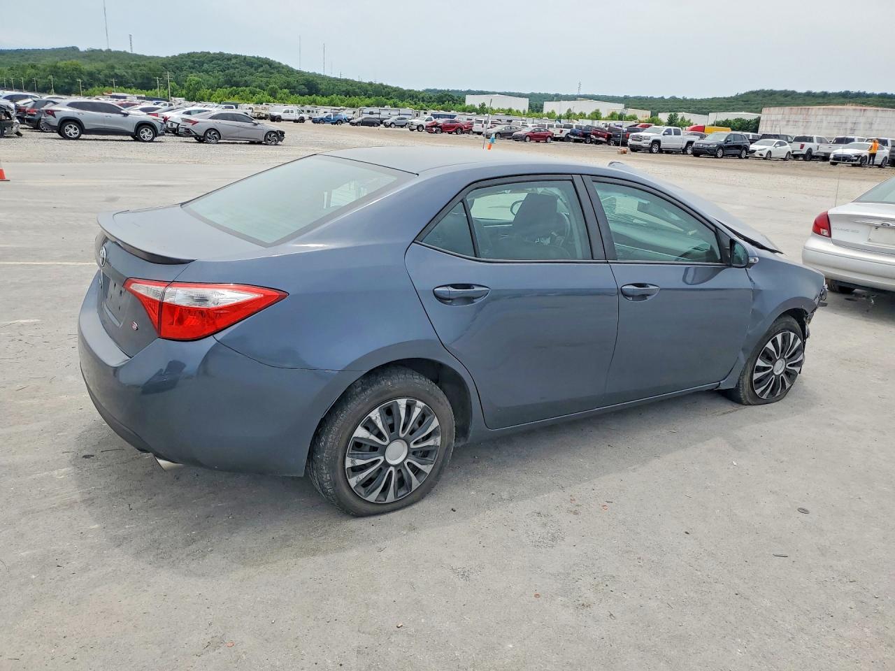 2015 Toyota Corolla S - Image 3