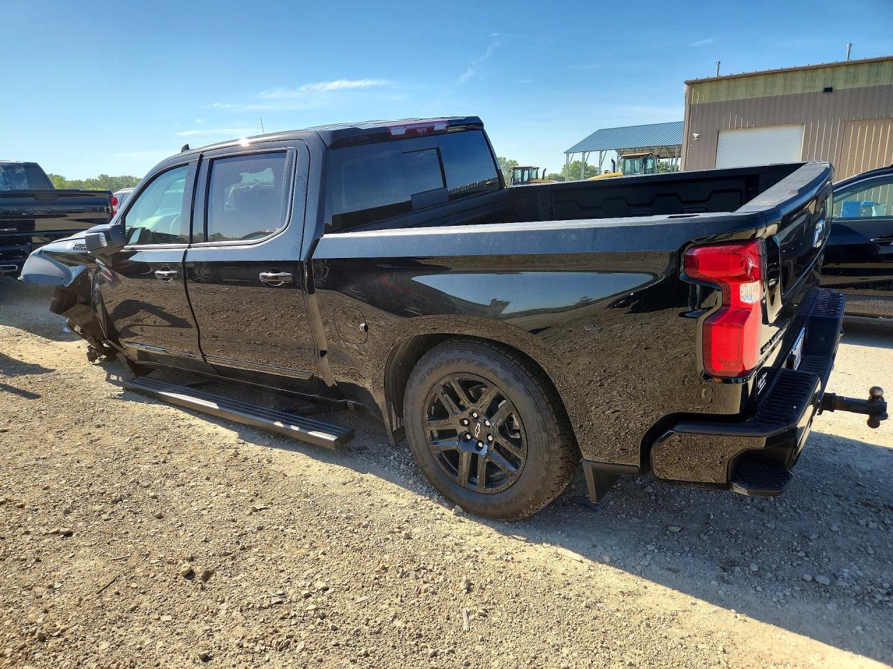 2026 Chevrolet Silverado K1500 High Country - Фото 2