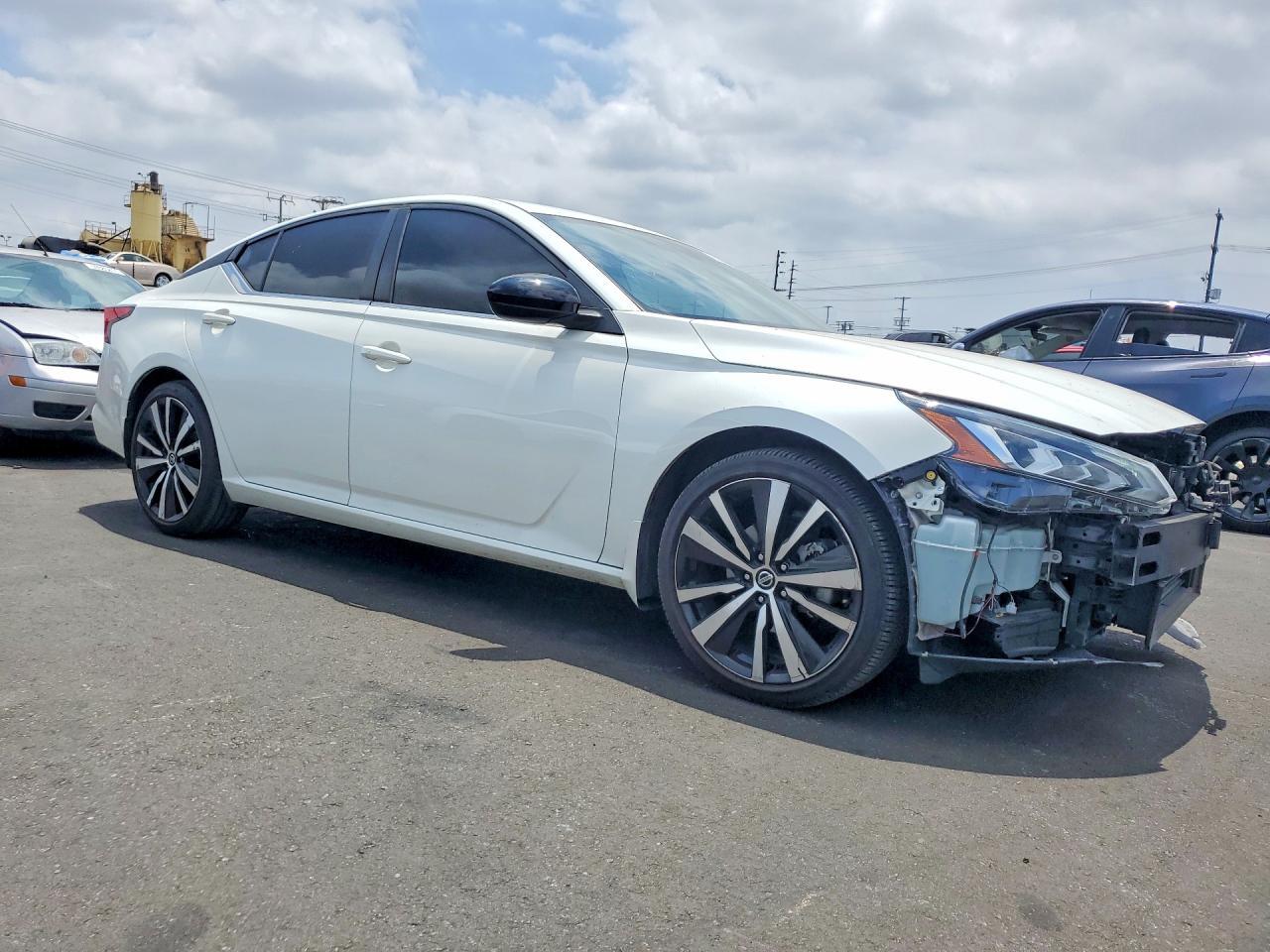2021 Nissan Altima Sr - Image 4