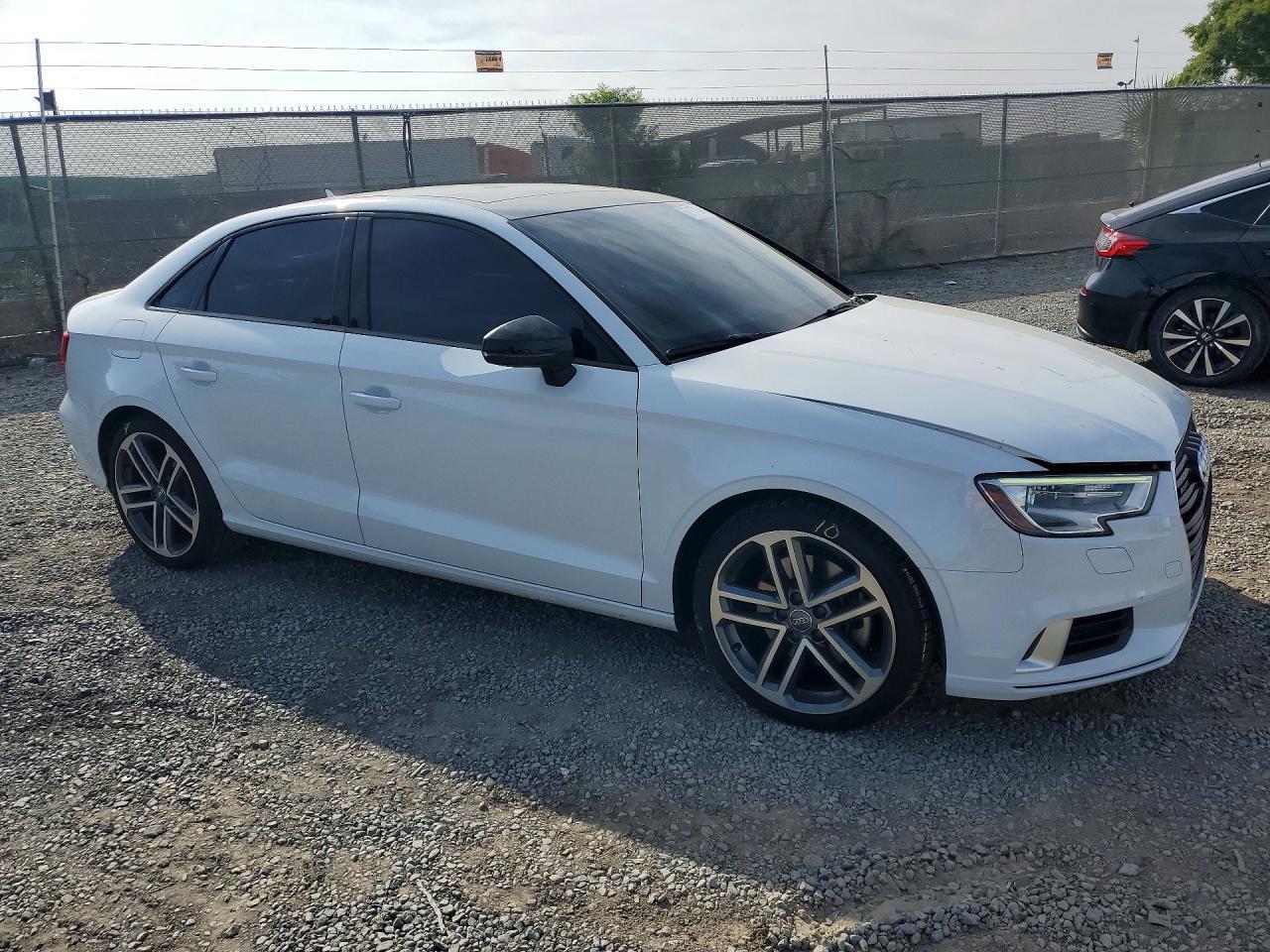 2017 Audi A3 Premium - Image 4