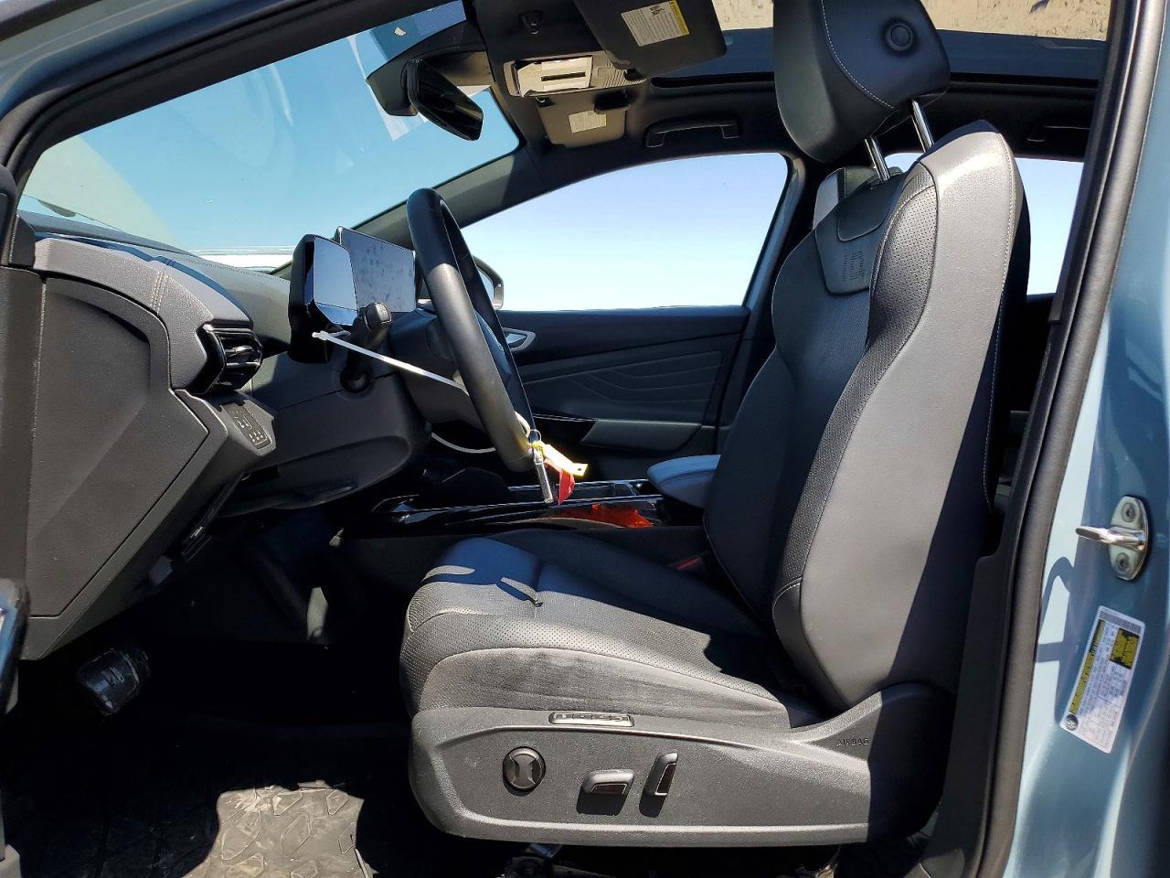 2024 Volkswagen Id.4 Pro S - Image 7