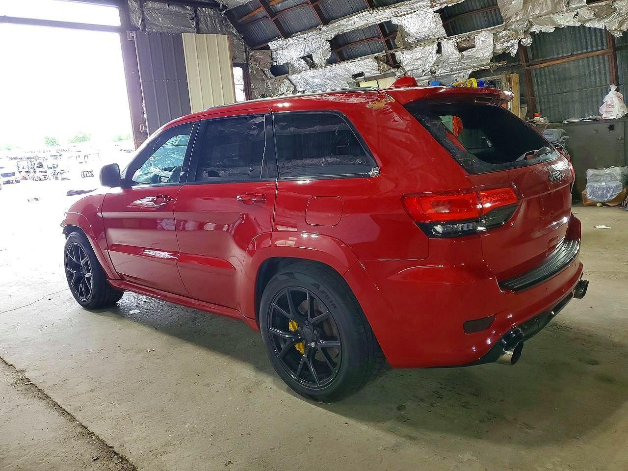 2014 Jeep Grand Cherokee Srt - Image 2