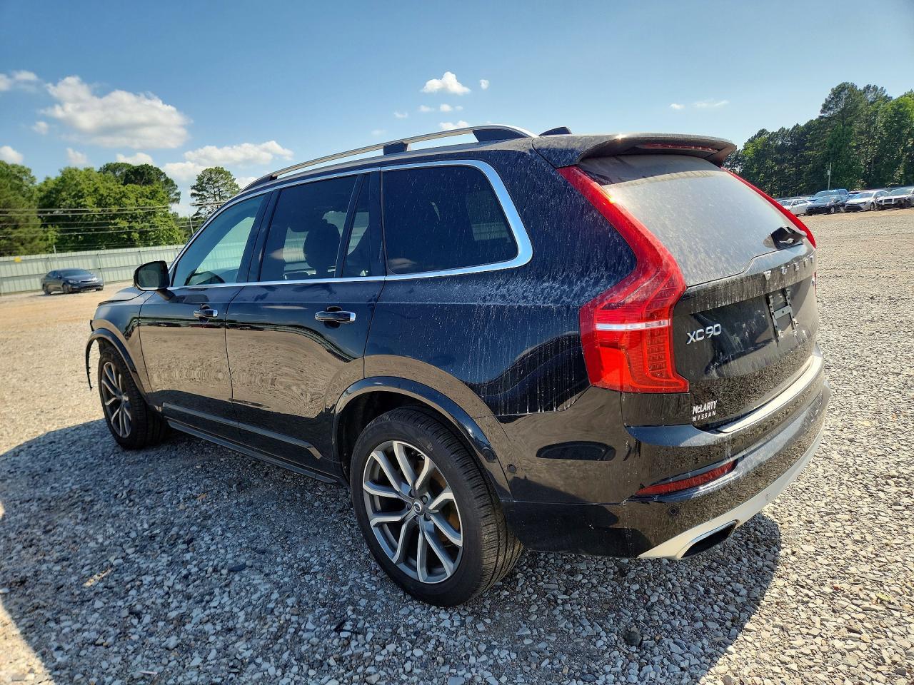 2017 Volvo Xc90 T6 - Image 2