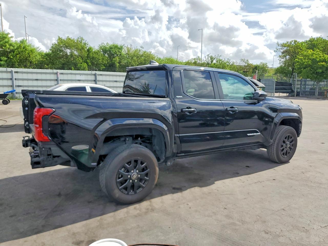 2024 Toyota Tacoma Sr5 - Фото 3