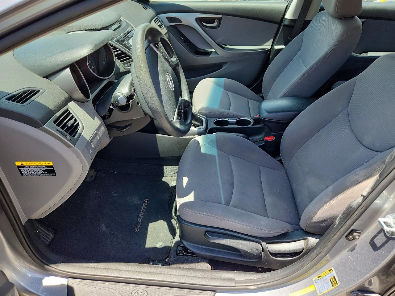 2016 Hyundai Elantra Se - Фото 7