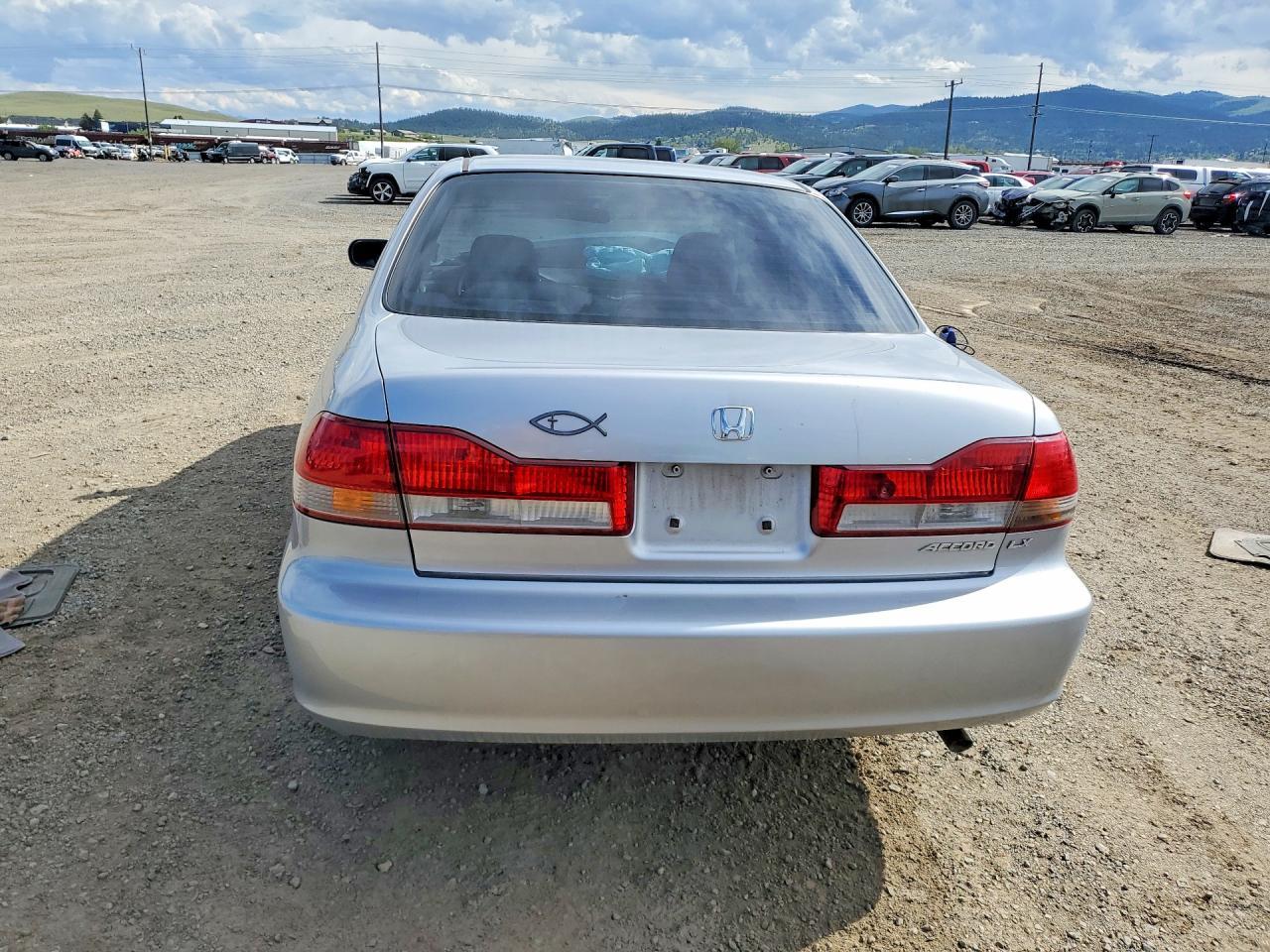2002 Honda Accord Lx - Фото 6