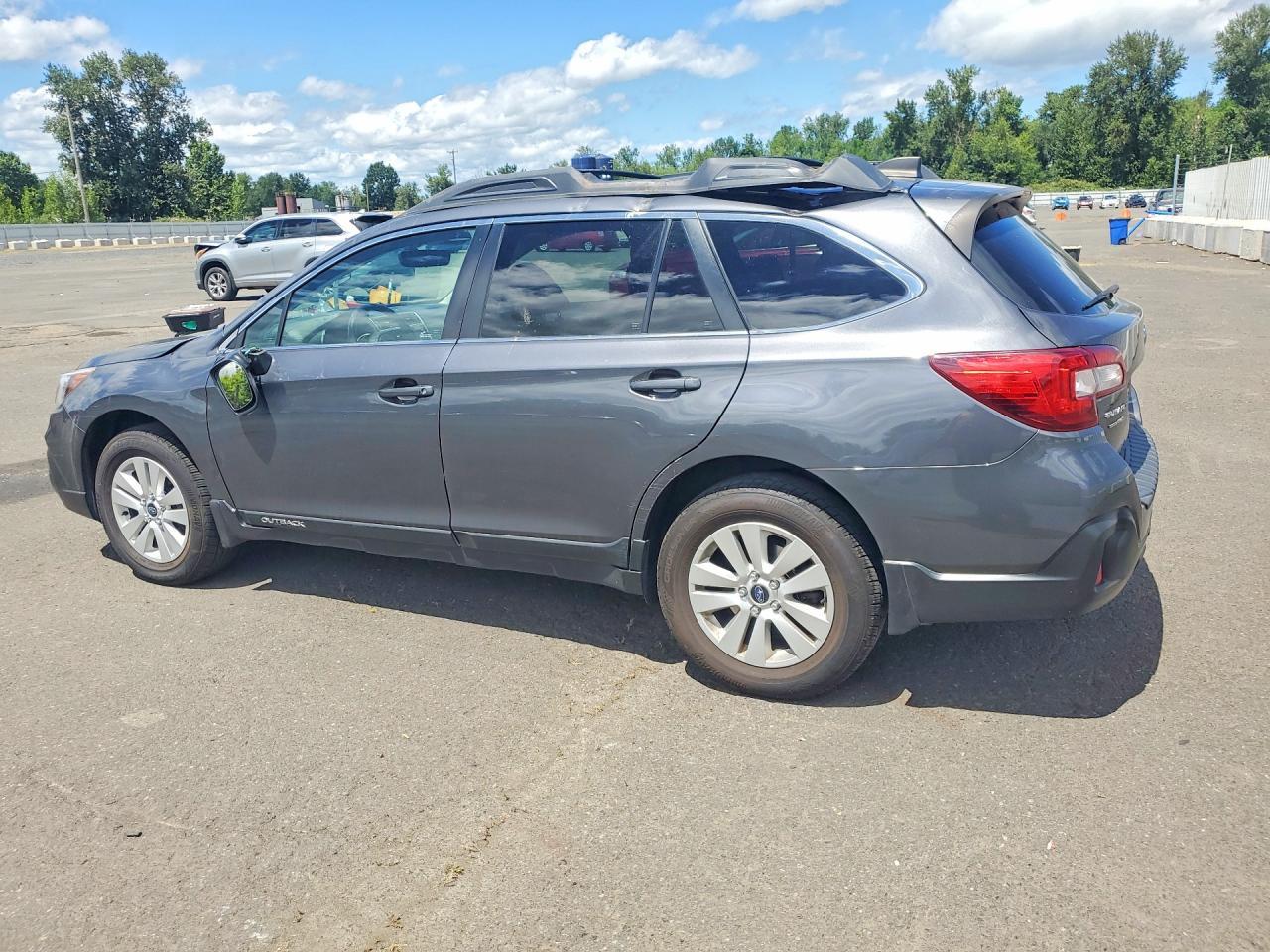 2018 Subaru Outback 2.5I Premium - Фото 2
