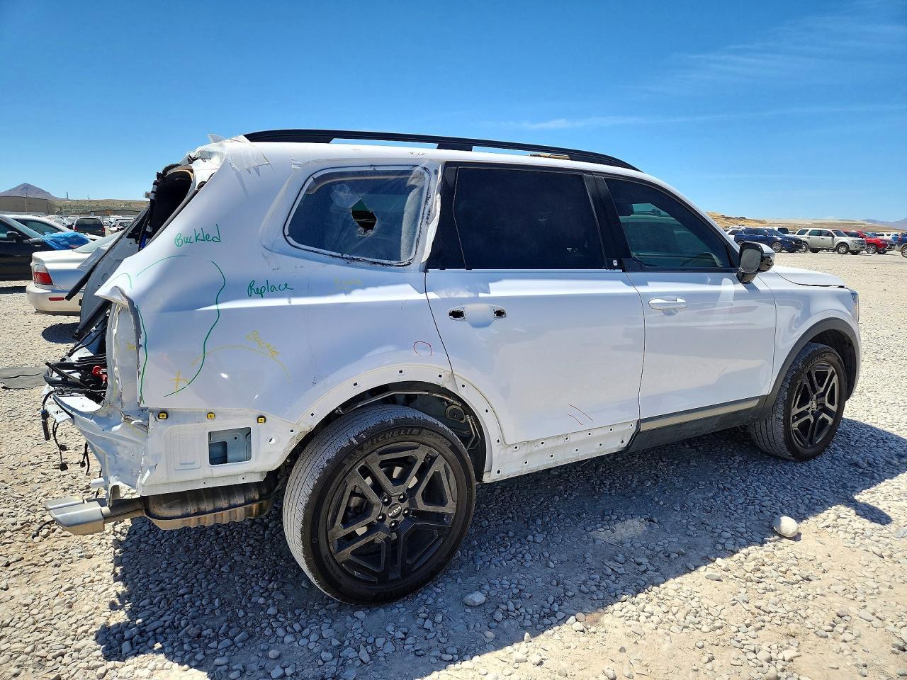 2023 Kia Telluride Sx X-Line - Фото 3