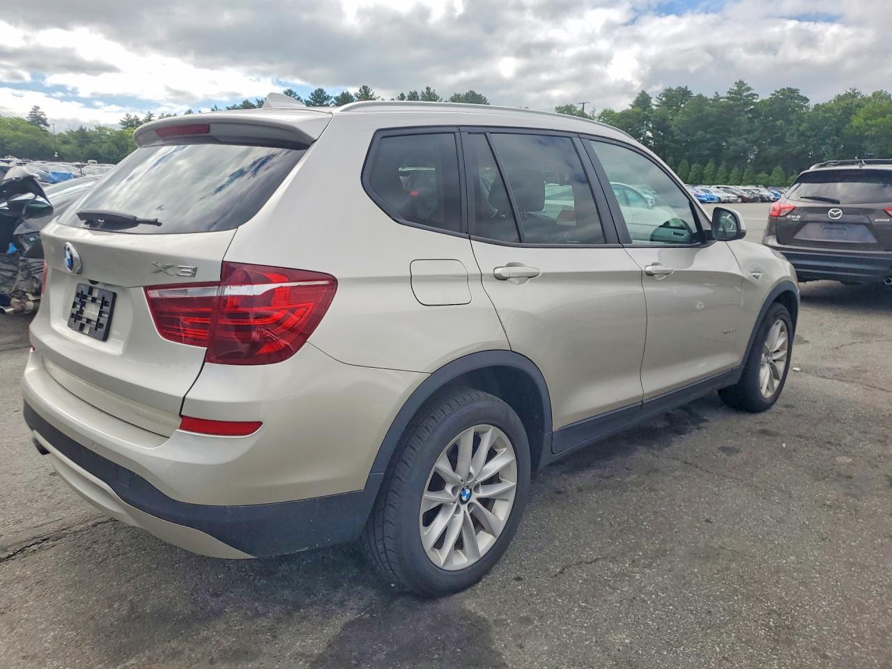 2016 BMW X3 xDrive28I - Фото 3