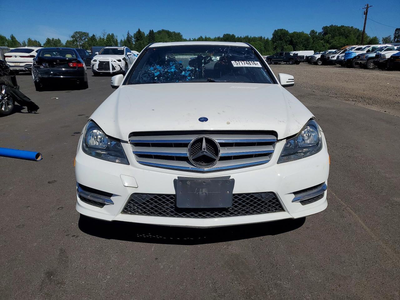 2013 Mercedes-Benz C 250 - Фото 5