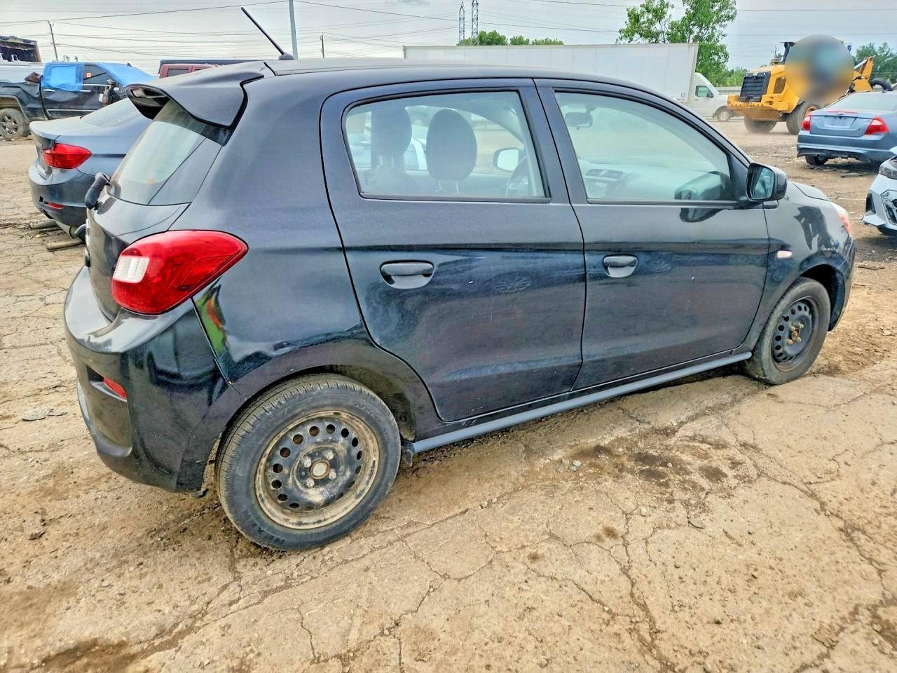 2020 Mitsubishi Mirage Es - Image 3