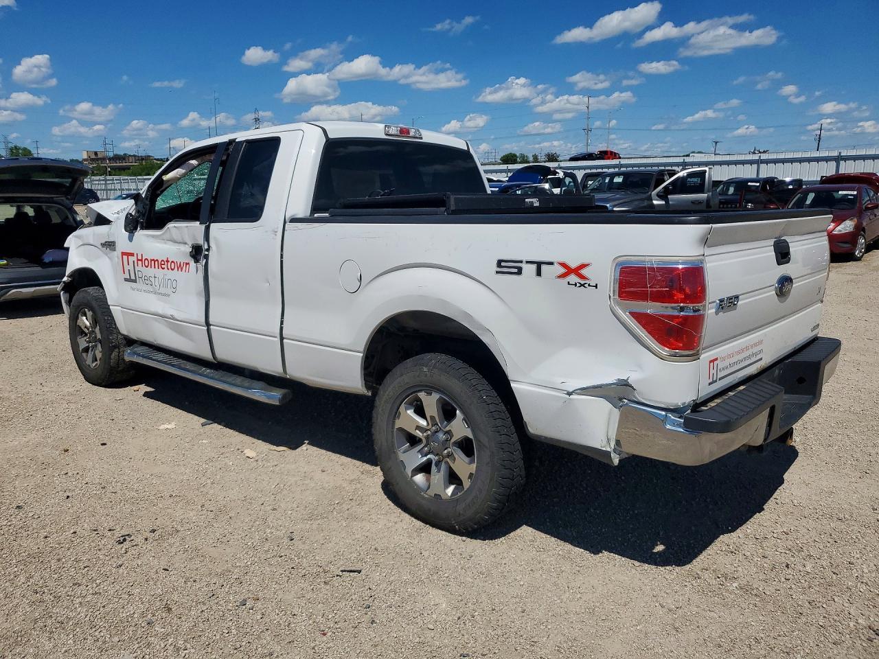 2013 Ford F150 Super Cab - Фото 2