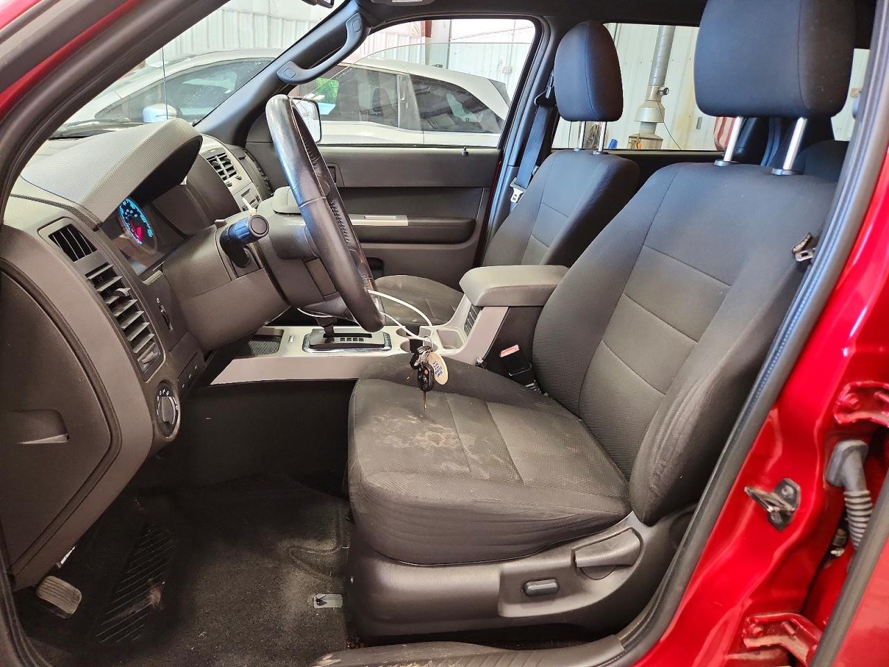 2010 Ford Escape Xlt - Image 7