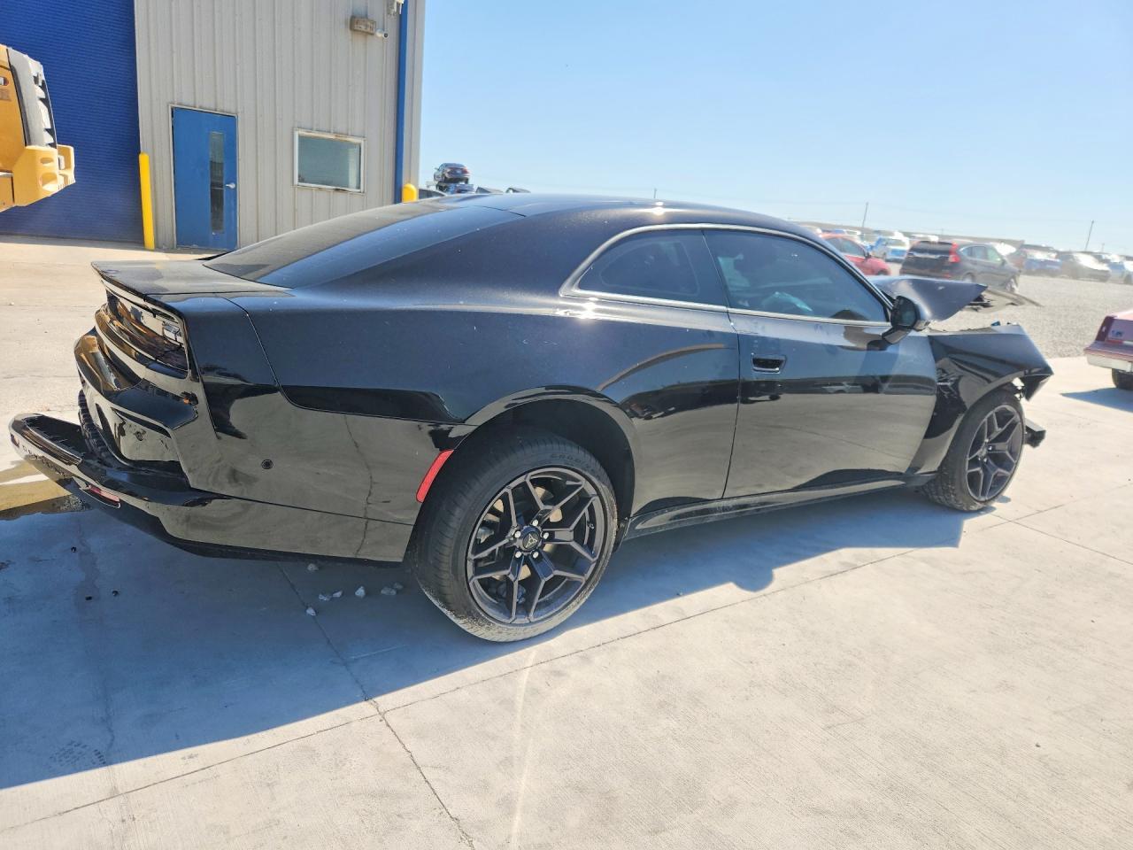2024 Dodge Charger Daytona R - Фото 3