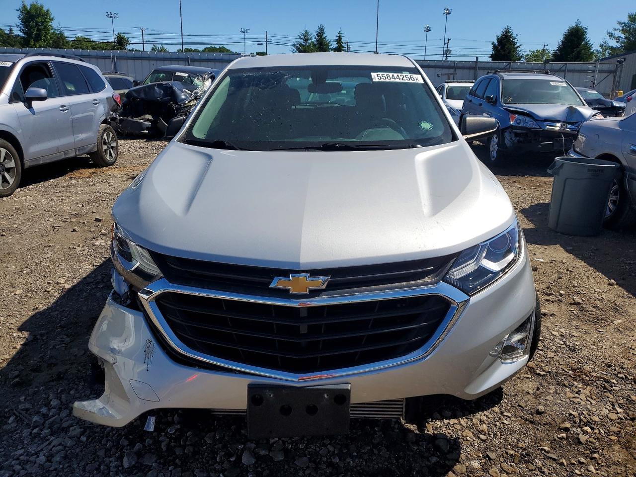 2019 Chevrolet Equinox Ls - Image 5