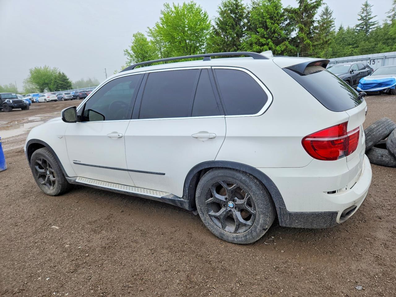 2011 BMW X5 xDrive50I - Image 2
