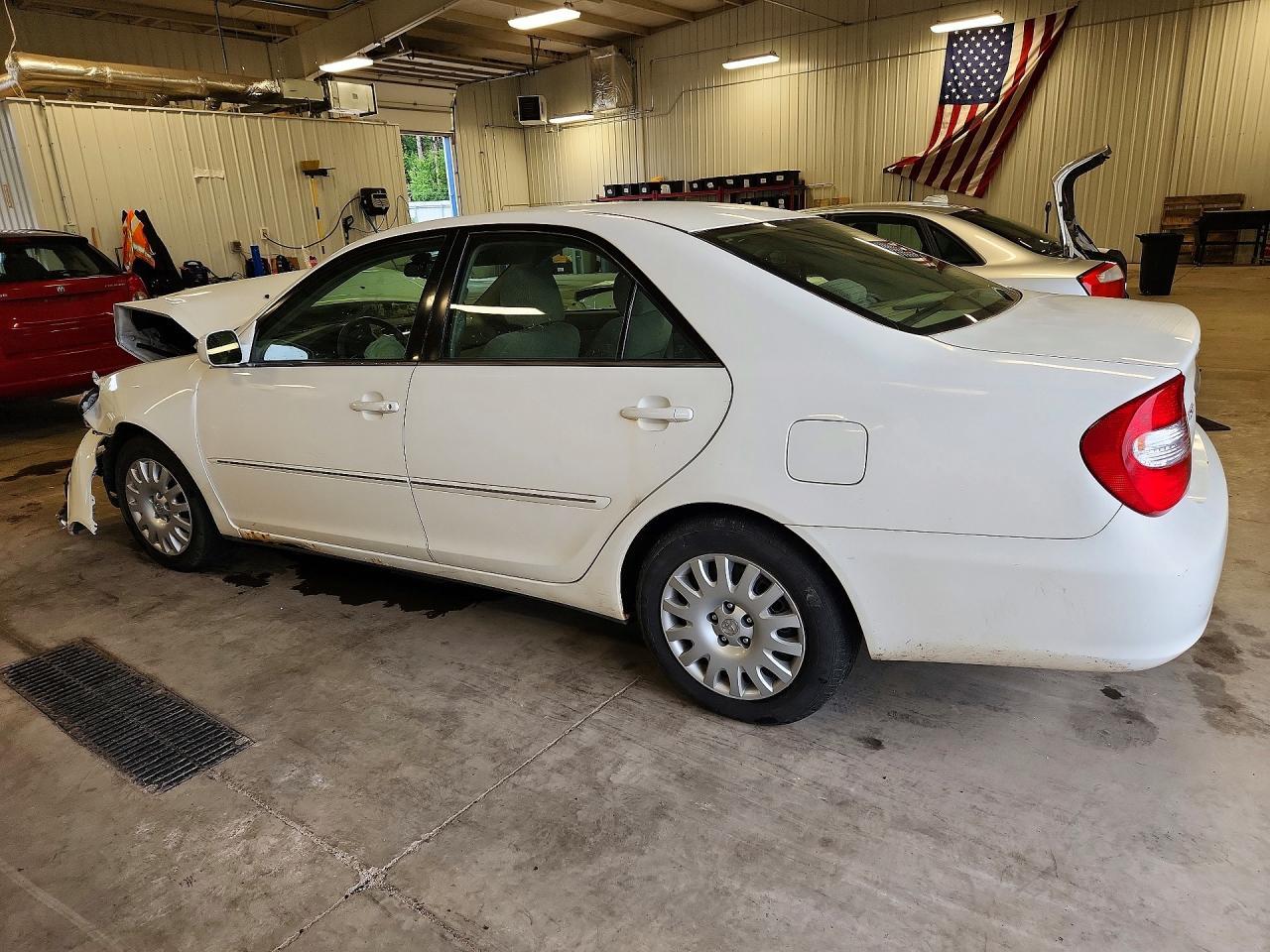2004 Toyota Camry Xle - Фото 2