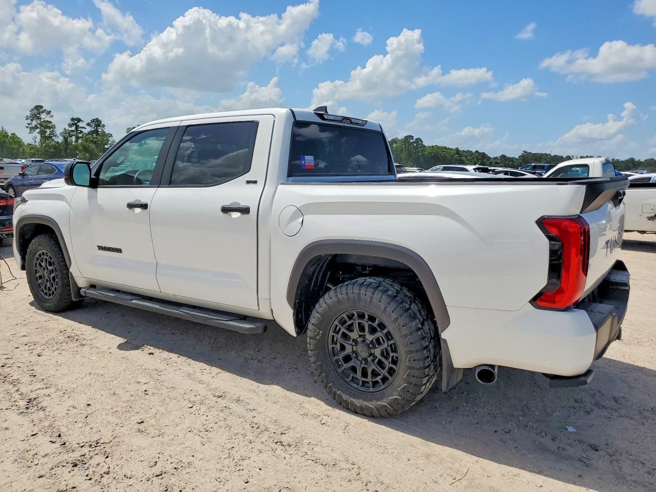 2026 Toyota Tundra Sr5 - Image 2