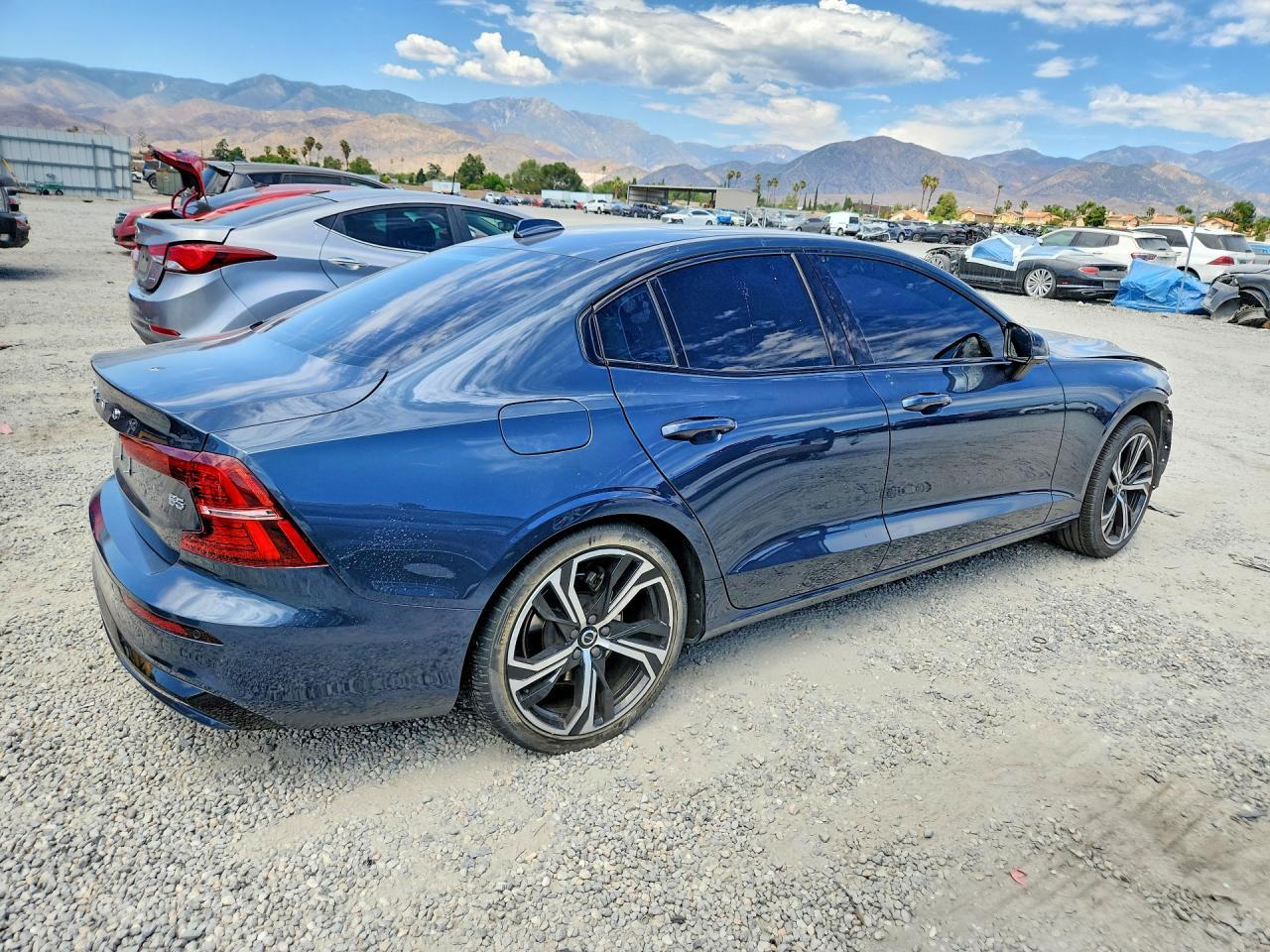 2024 Volvo S60 Plus - Фото 3