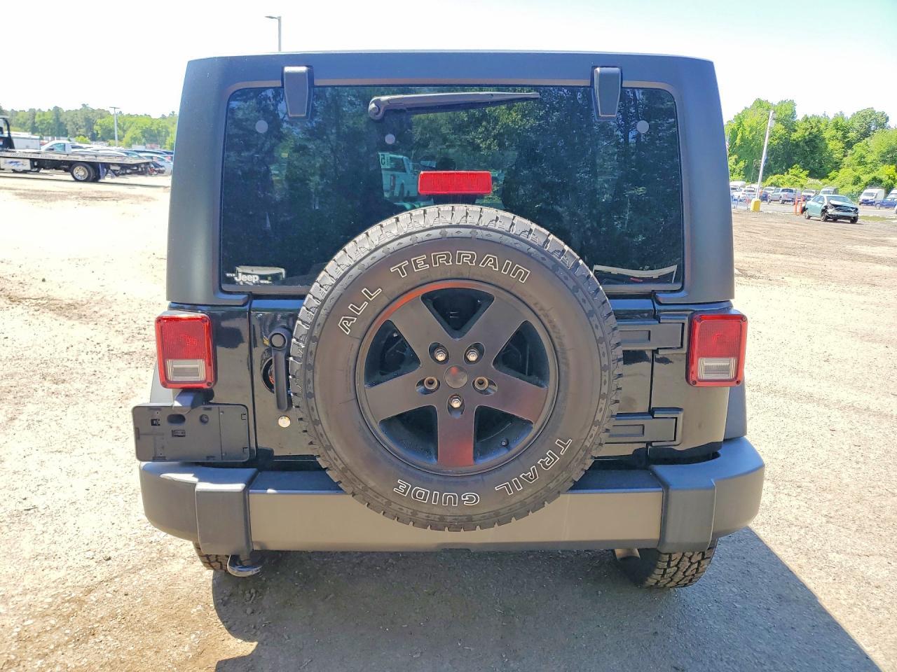 2016 Jeep Wrangler Unlimited Sport - Фото 6