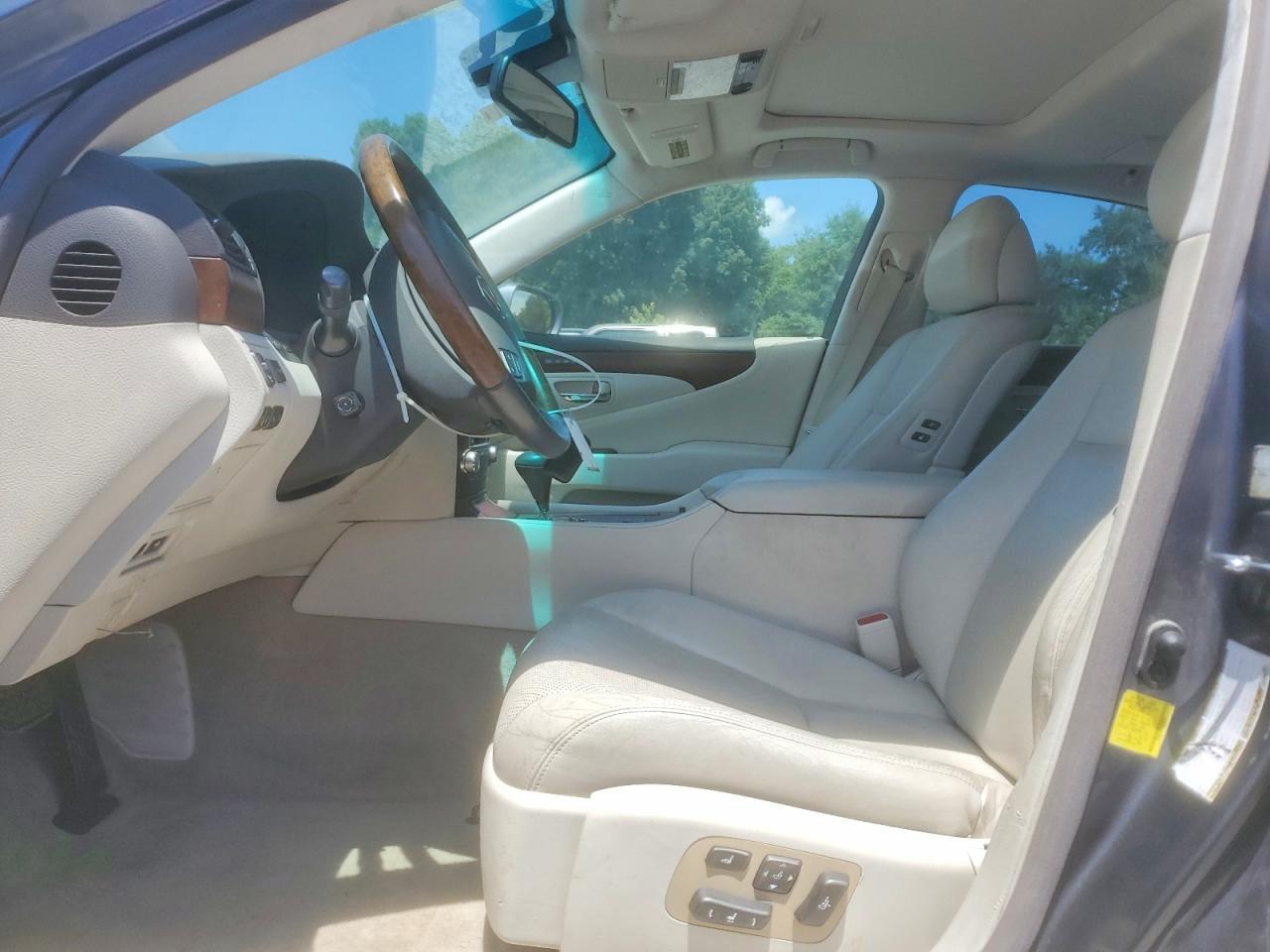 2012 Lexus Ls 460 - Image 7