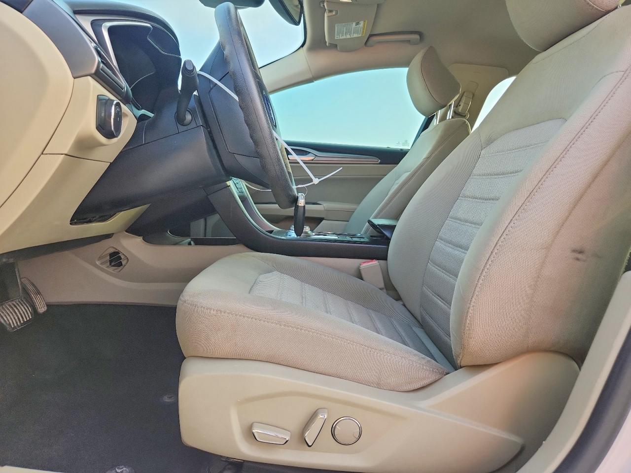 2020 Ford Fusion Se - Фото 7