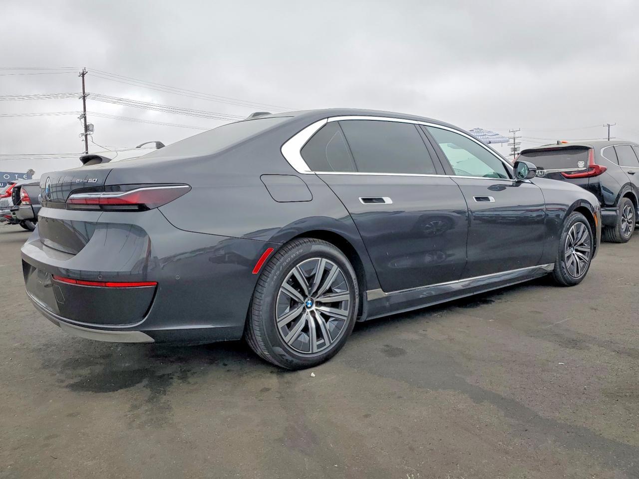 2024 BMW I7 Edrive50 - Фото 3