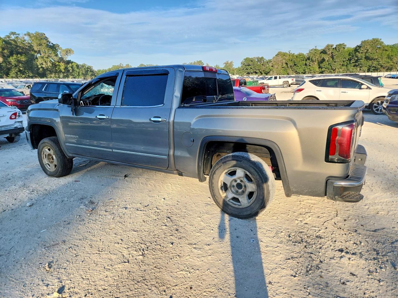 2017 GMC Sierra K1500 Slt - Фото 2