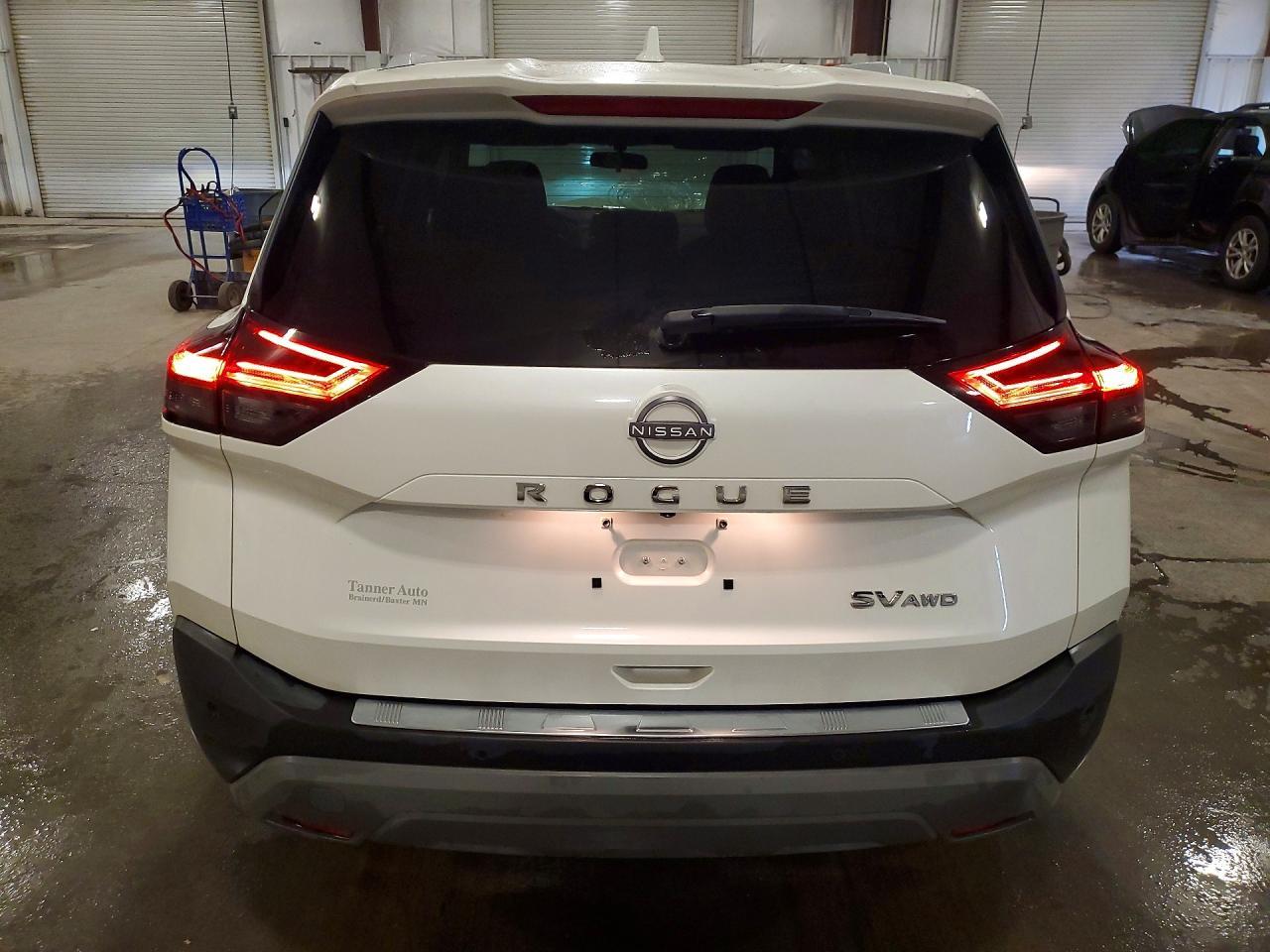 2023 Nissan Rogue Sv - Image 6