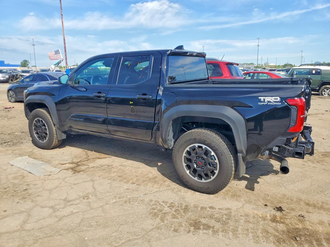 2025 Toyota Tacoma Trd Off-Road Hv - Image 2