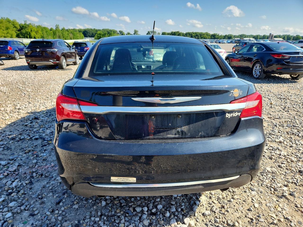 2011 Chrysler 200 Limited - Фото 6