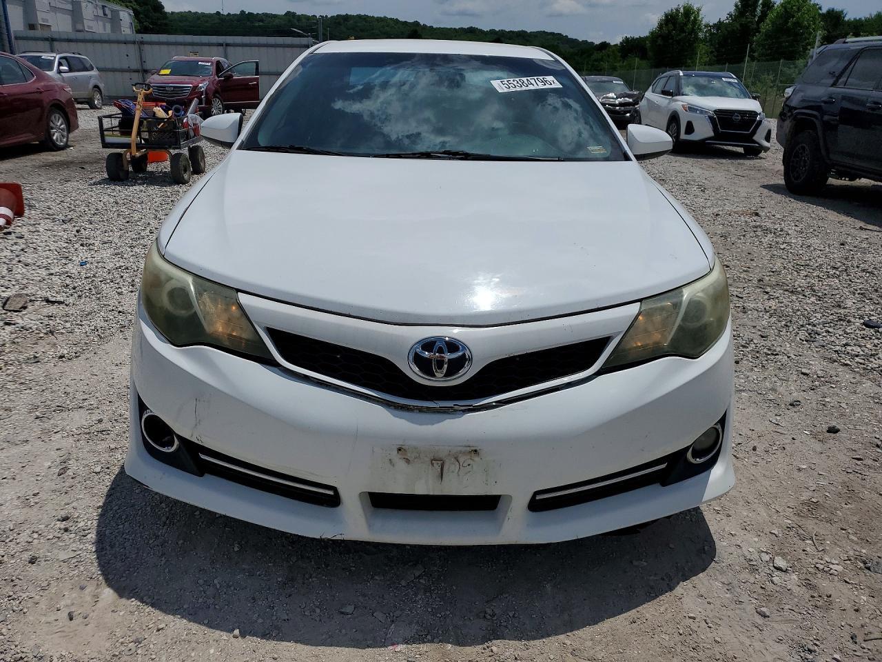 2014 Toyota Camry Se - Фото 5
