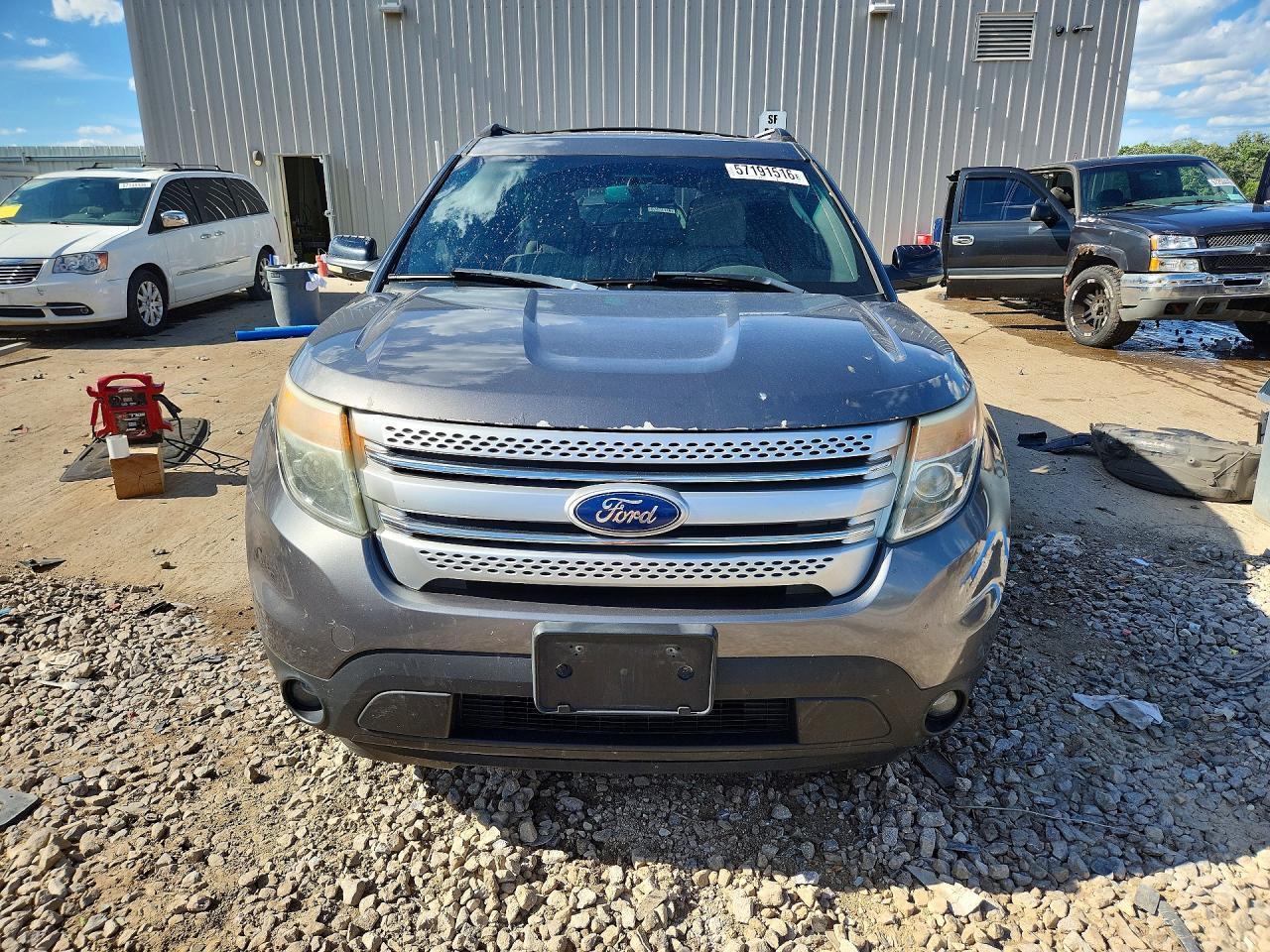 2011 Ford Explorer Xlt - Фото 5