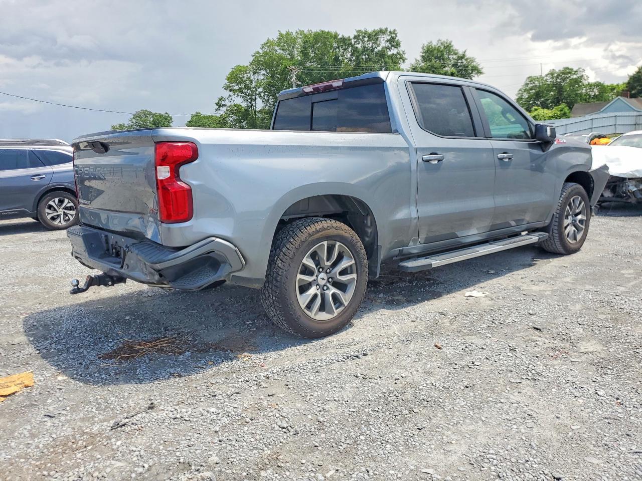 2020 Chevrolet Silverado K1500 Rst - Фото 3