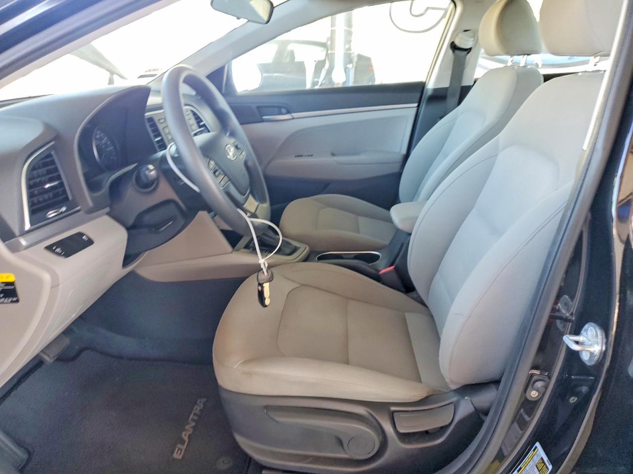 2018 Hyundai Elantra Se - Фото 7