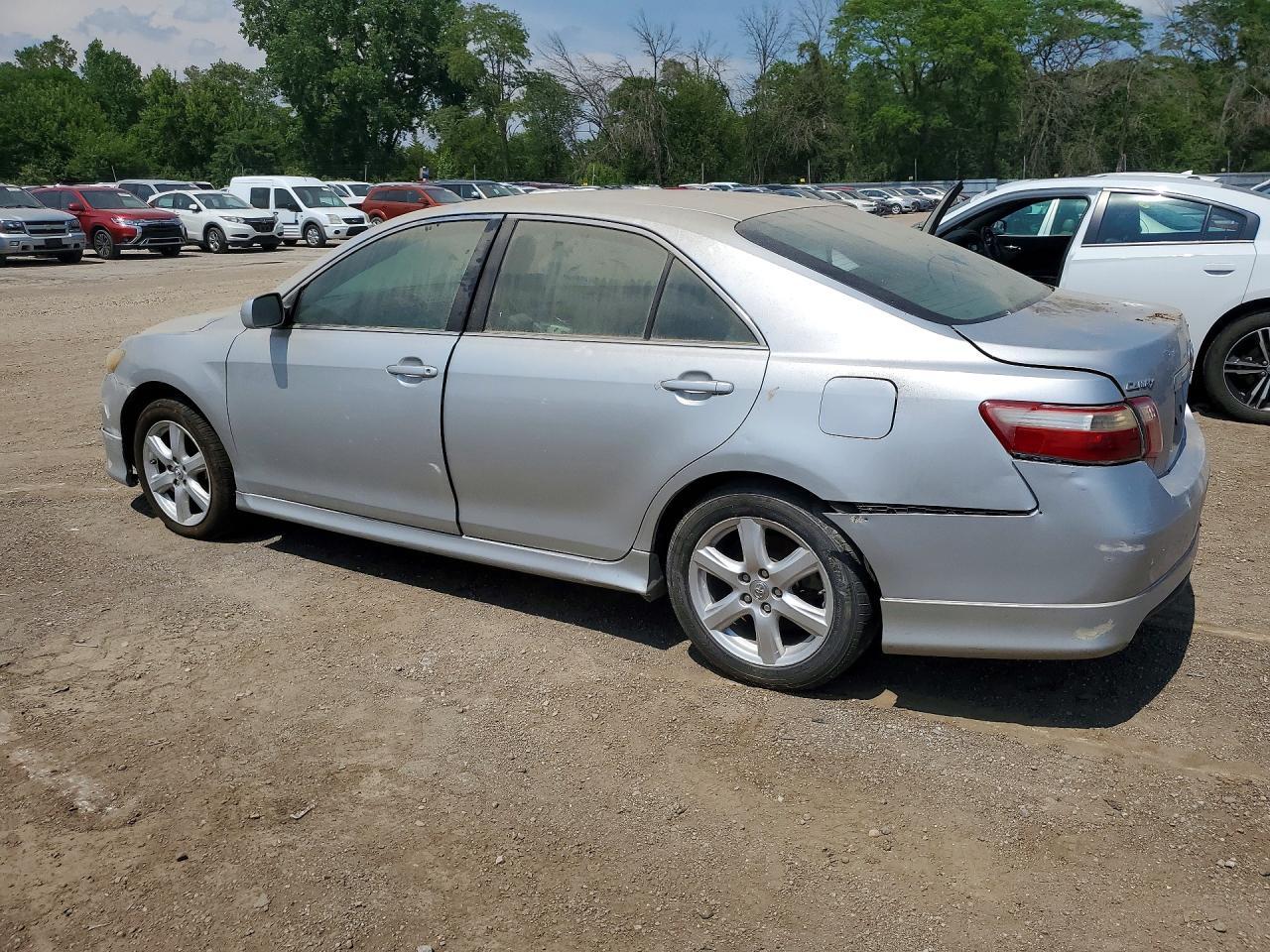 2007 Toyota Camry Se - Фото 2
