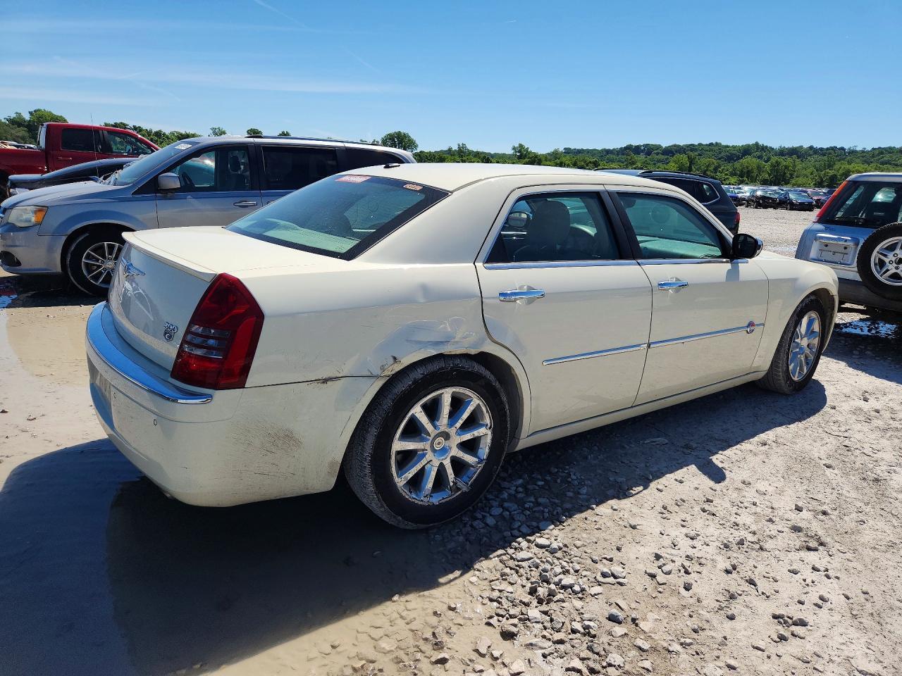 2006 Chrysler 300C - Фото 3