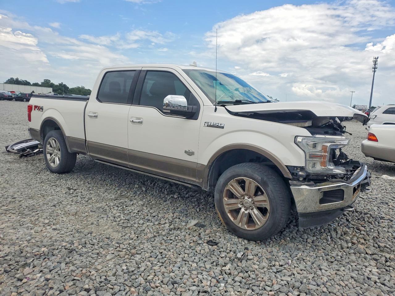 2018 Ford F150 Supercrew - Фото 4