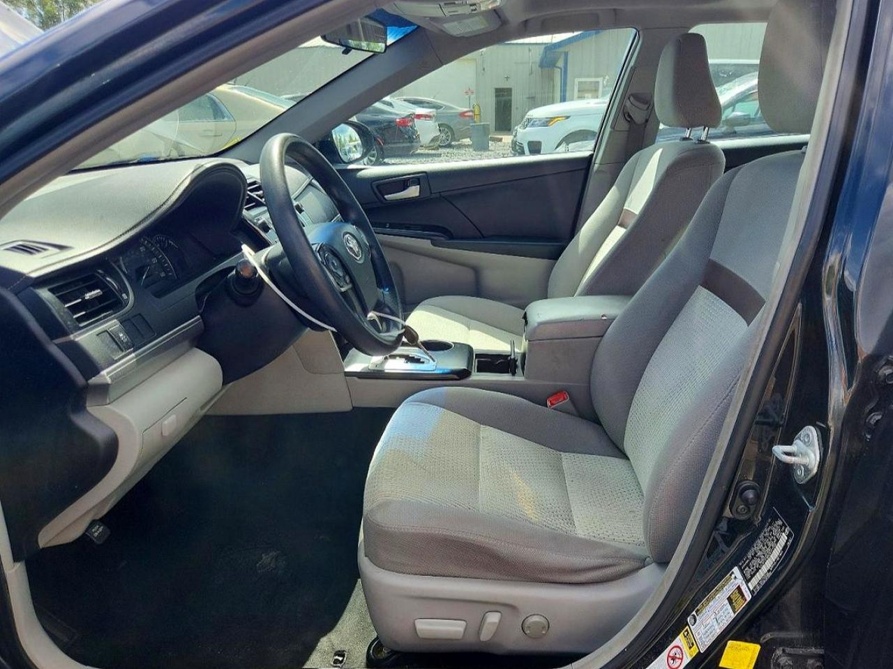 2012 Toyota Camry Le - Image 7