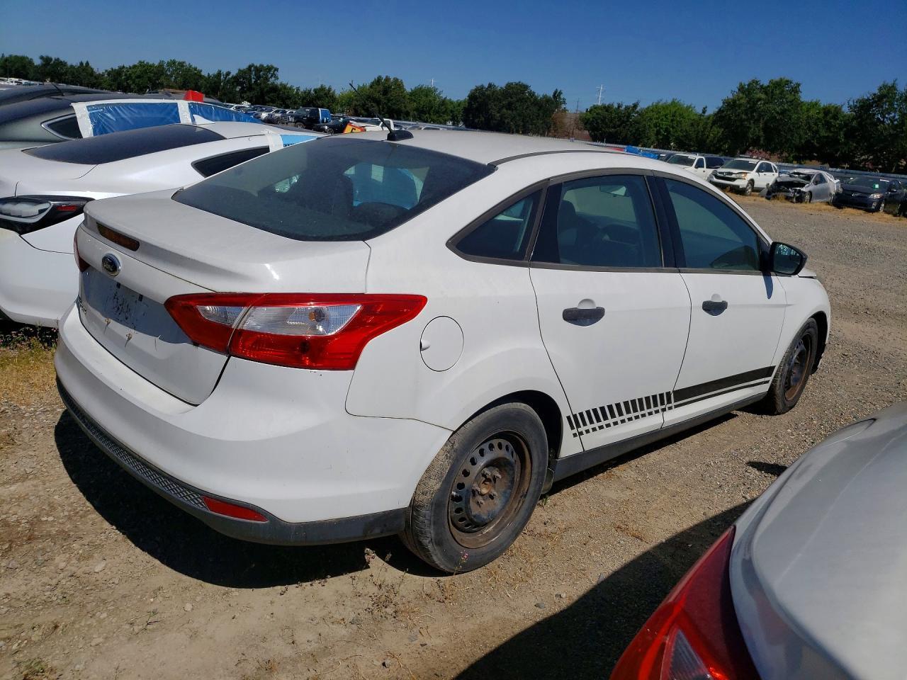 2014 Ford Focus S - Фото 3