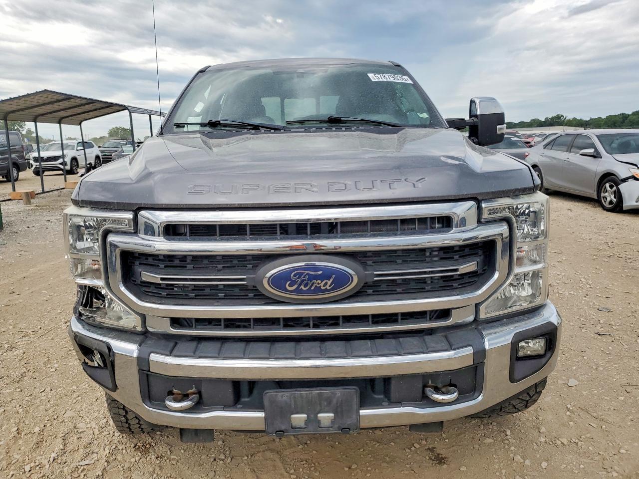 2021 Ford F250 Super Duty - Фото 5