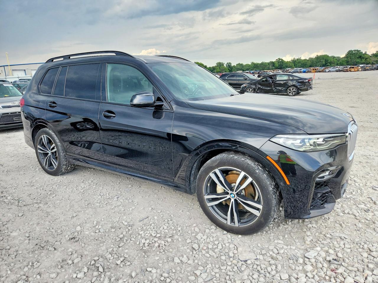 2020 BMW X7 xDrive40I - Image 4